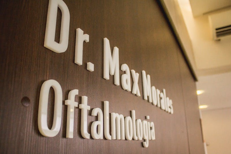 equipe-dr-max-morales-oftalmologista-sete-lagoas